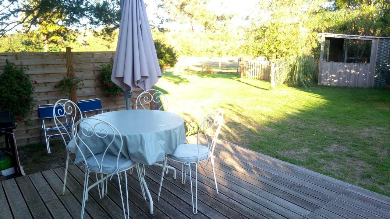 Gite La Maloniere Saint-Martin-du-Bois  Buitenkant foto